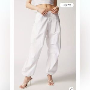 Urban Outfitters iets frans… Balloon Cargo Pant XS